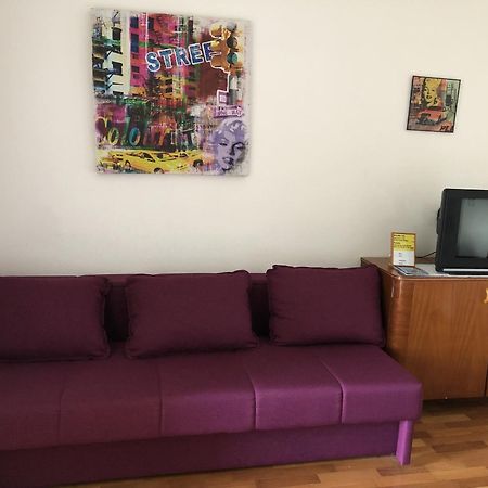 Apartments And Rooms With Parking Space Tucepi, Makarska - 6901 Quarto foto