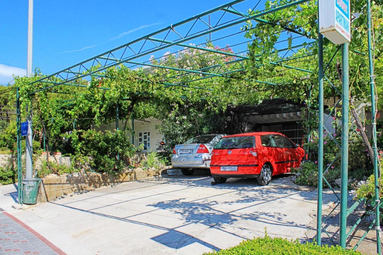 Apartments And Rooms With Parking Space Tucepi, Makarska - 6901 Exterior foto