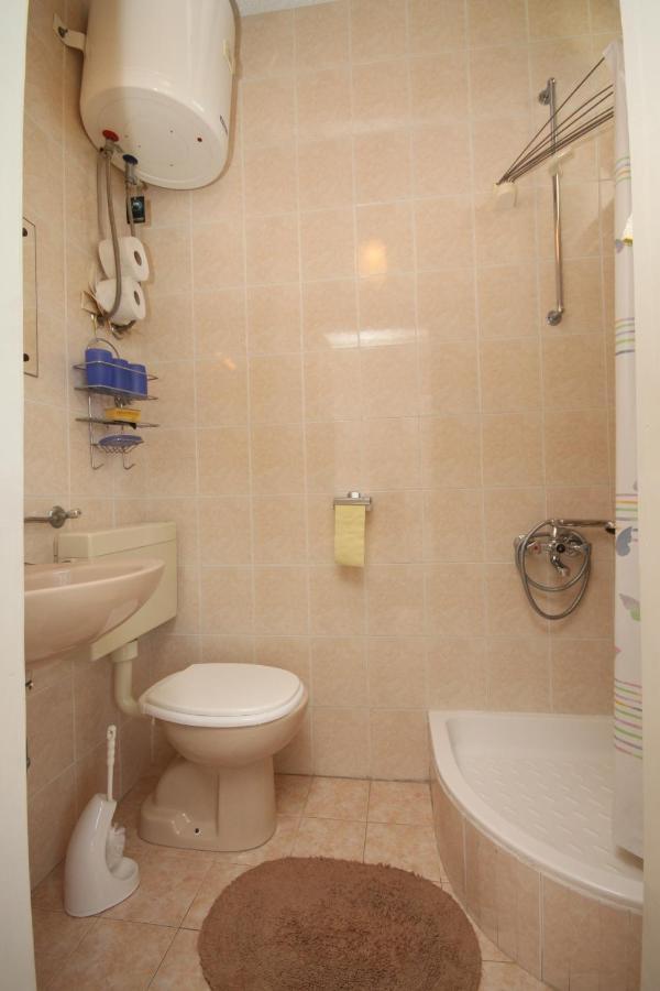 Apartments And Rooms With Parking Space Tucepi, Makarska - 6901 Exterior foto