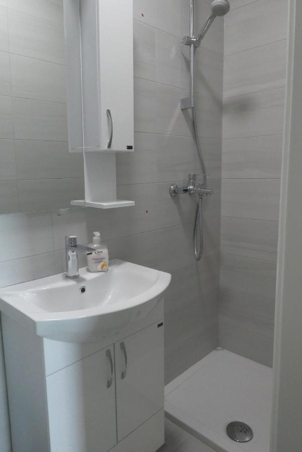 Apartments And Rooms With Parking Space Tucepi, Makarska - 6901 Exterior foto
