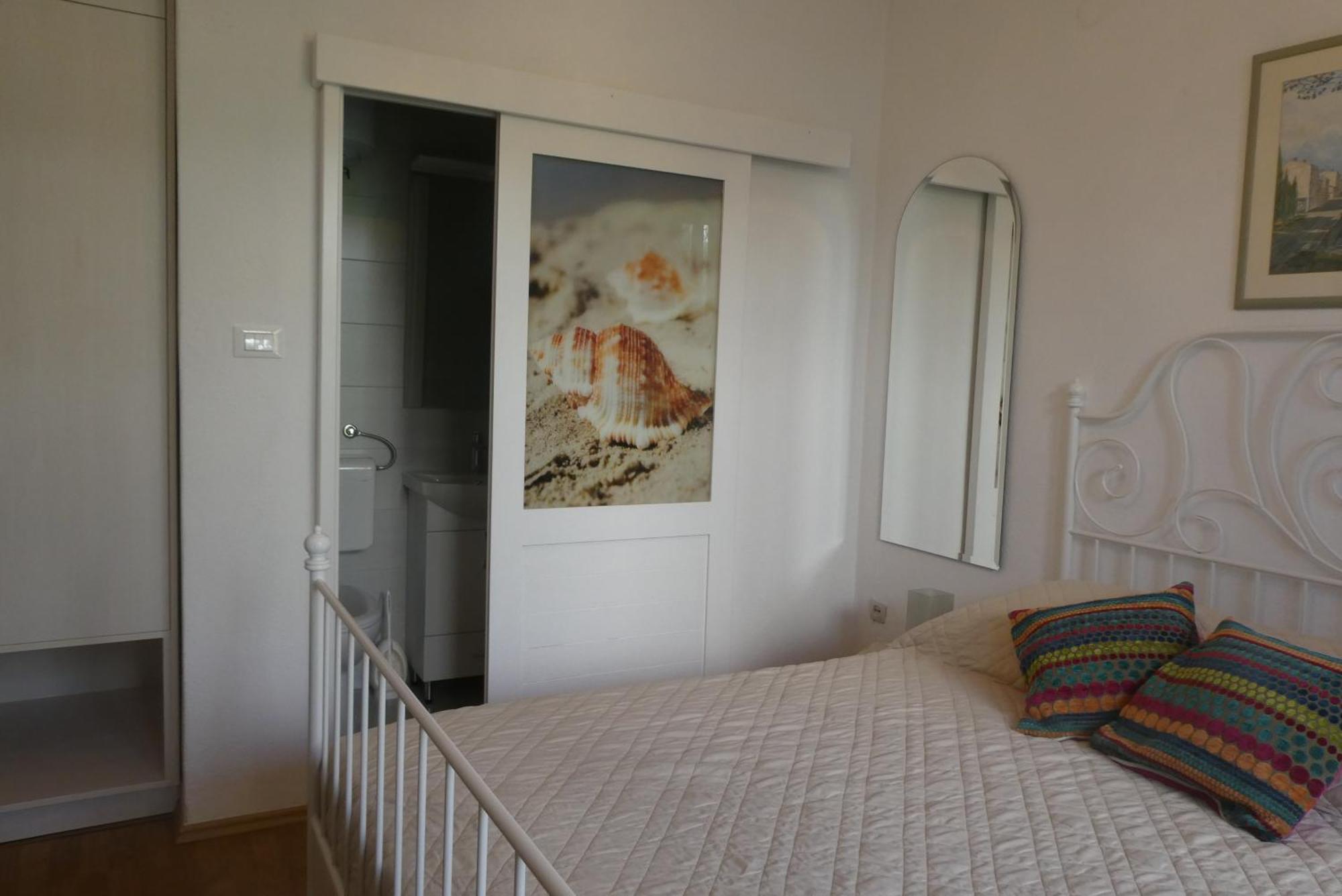 Apartments And Rooms With Parking Space Tucepi, Makarska - 6901 Quarto foto