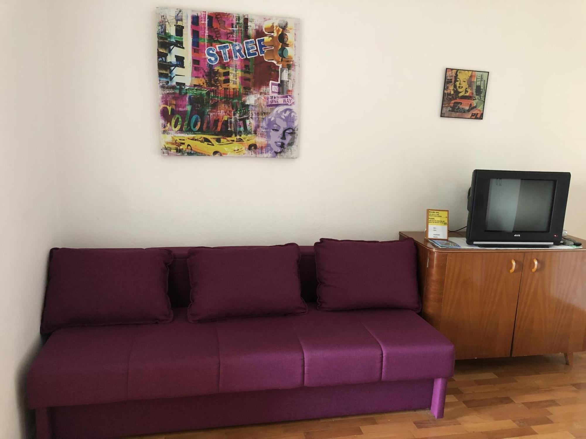 Apartments And Rooms With Parking Space Tucepi, Makarska - 6901 Quarto foto