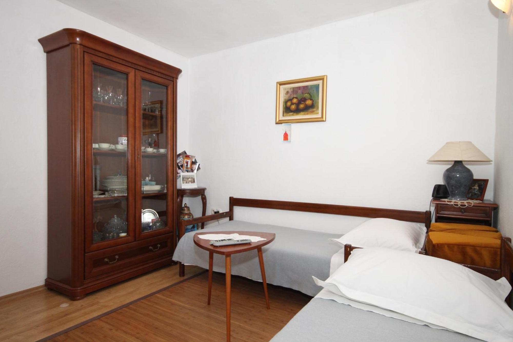Apartments And Rooms With Parking Space Tucepi, Makarska - 6901 Quarto foto