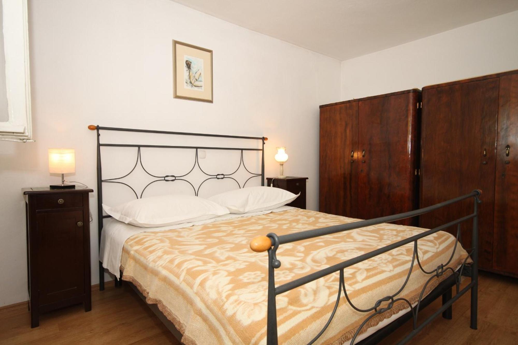 Apartments And Rooms With Parking Space Tucepi, Makarska - 6901 Quarto foto